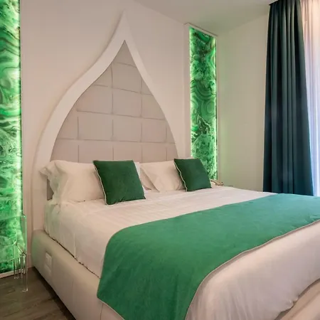 Diamond בית הארחה