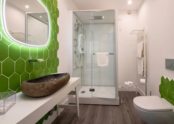 Diamond Gæstehus 4*