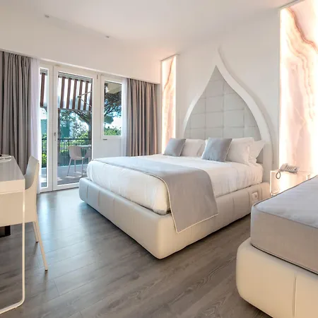 Diamond Guest house 4*